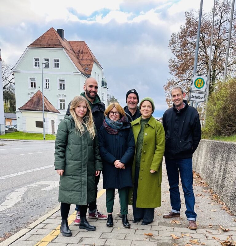 Grüne fordern dringend Verkehrssicherheit in der Arnstorfer Straße