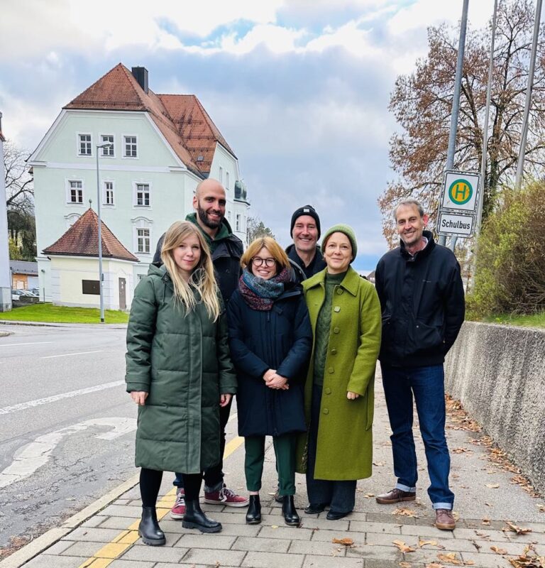 Grüne fordern dringend Verkehrssicherheit in der Arnstorfer Straße
