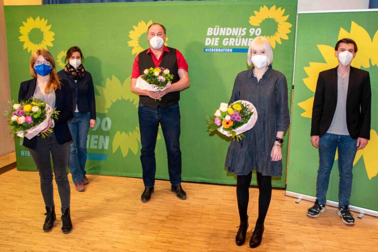 Voten für die Bundestagswahl vergeben